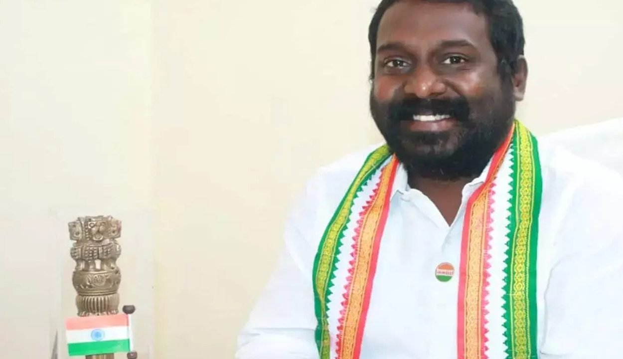 Congress mp vijay vasanth