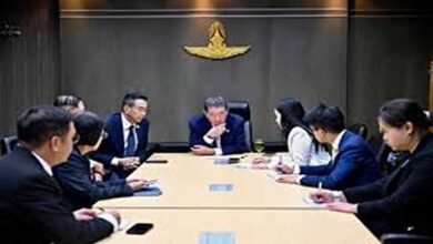 Border diplomacy and ceasefire talks