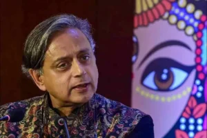 Tharoor meets congress leadership, calls talks routine amid speculation