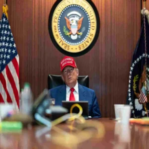 Trump : warns iran of military consequences amid rising gulf tensions